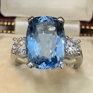 💥Crystal Clear Large Radiant Cut CZ Silver Plated Beautiful UNVN12028